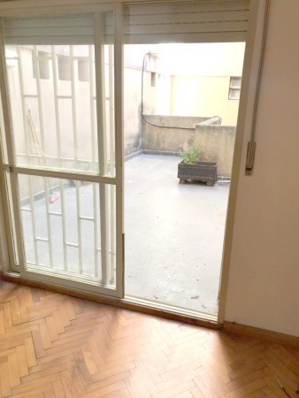 Maipu 1224