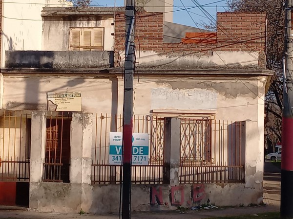 Avenida del Rosario 3 BIS, a reciclar